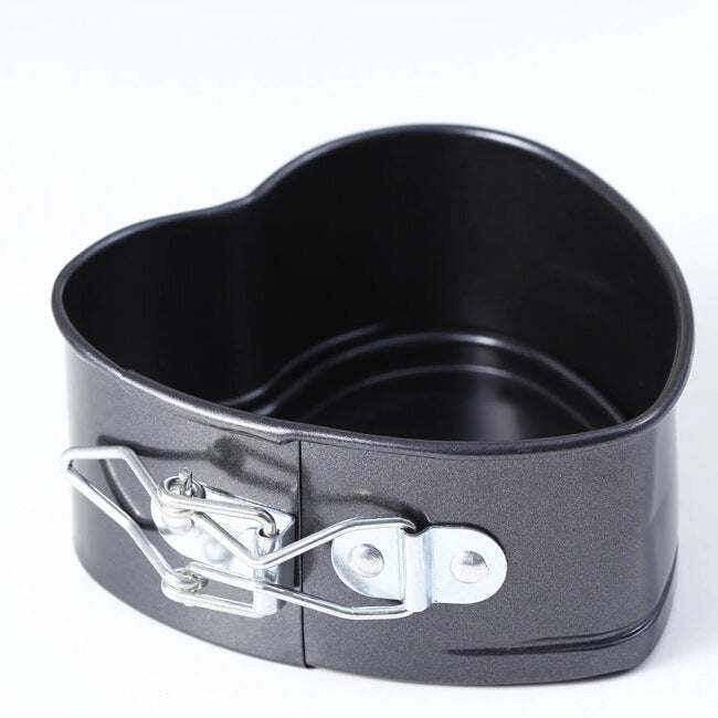 heart-shaped cake pan – non-stick for baking + diy desserts