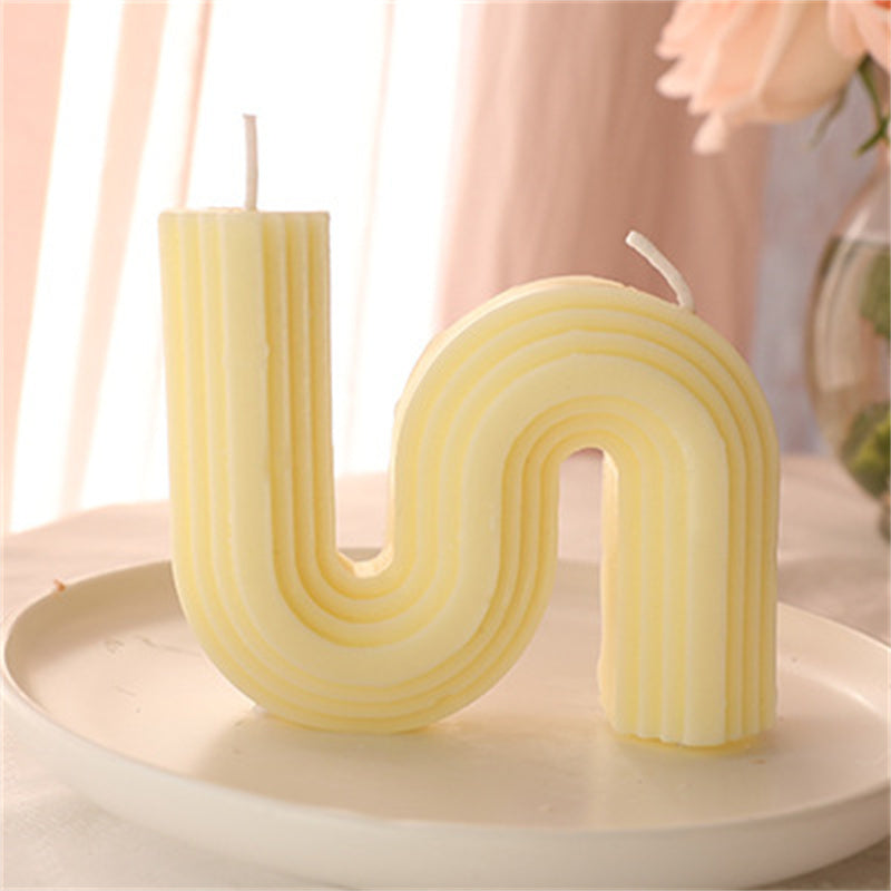 handmade geometric aromatherapy candles – soy & beeswax