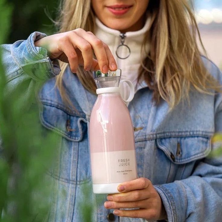 portable usb blender – 350ml rechargeable smoothie cup