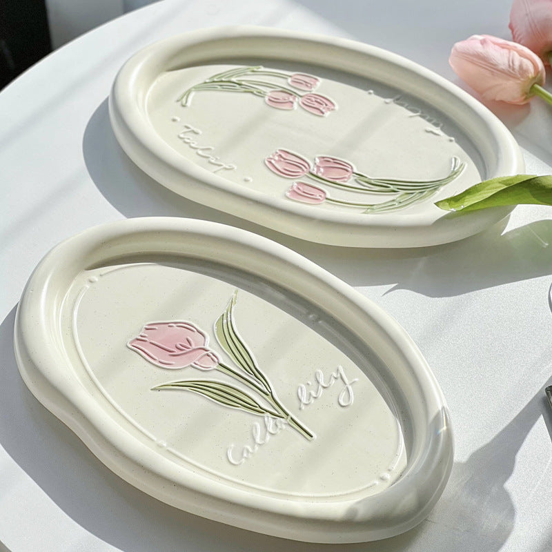 french-style floral ceramic plate – calla & tulip relief (27cm)