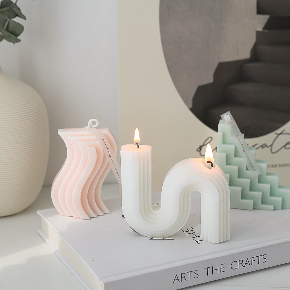 geometric scented candle – nordic-style for calm spaces