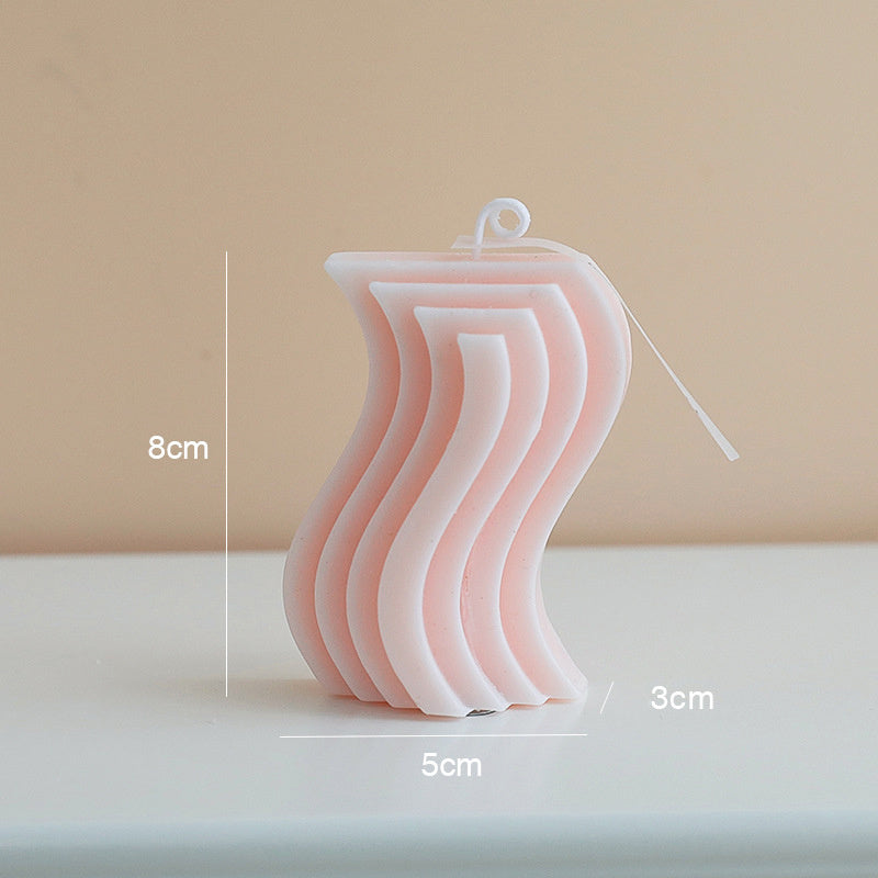 geometric scented candle – nordic-style for calm spaces