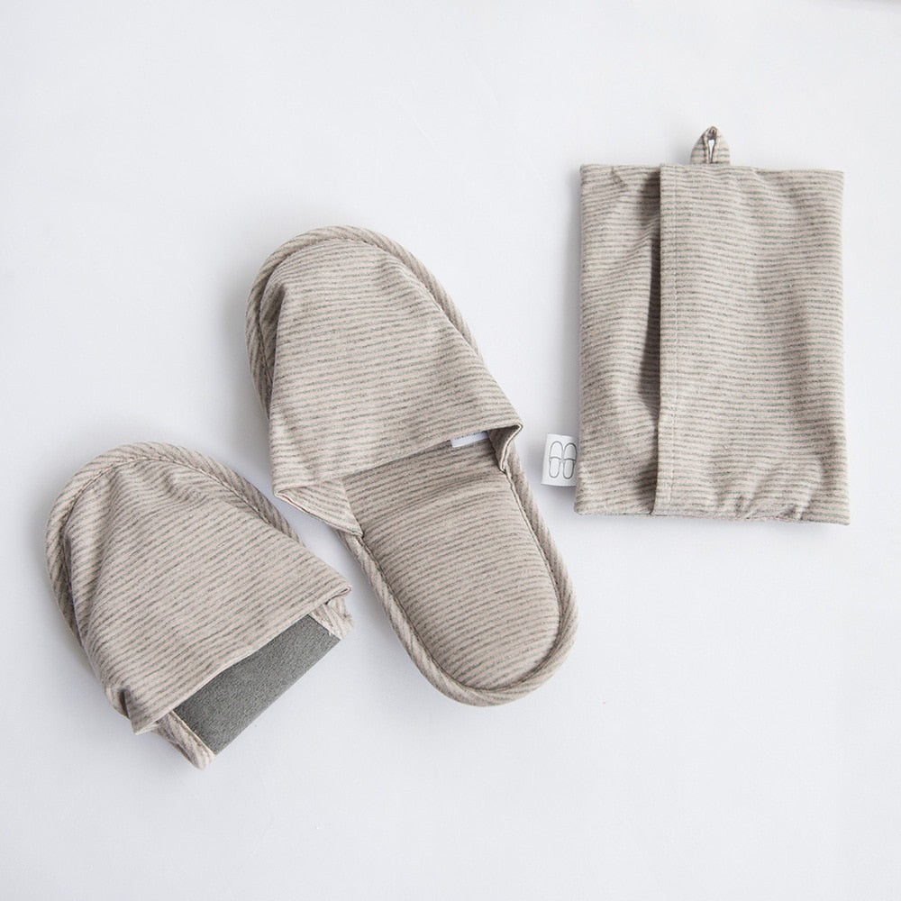 Travel slippers - glomm